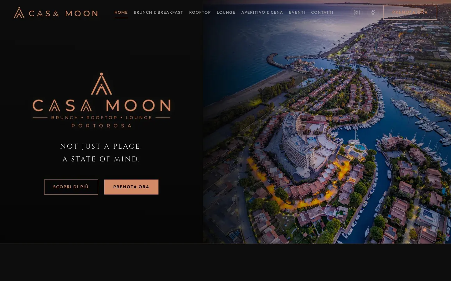 Screenshot desktop della homepage di Casa Moon